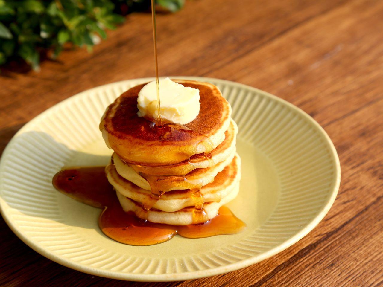 焼き立てのパンケーキも