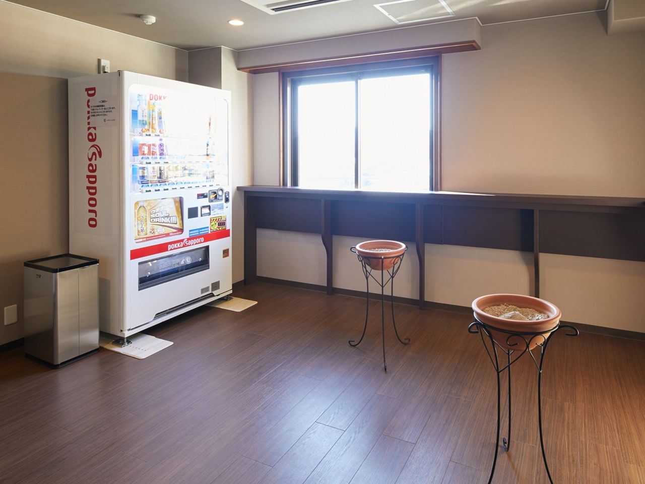 館内喫煙所イメージ