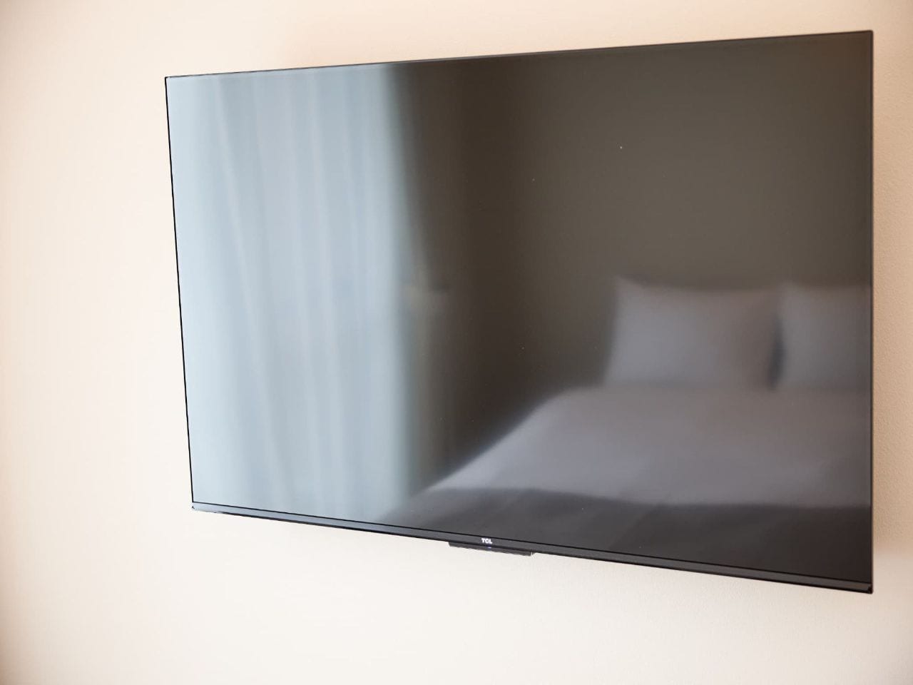 大型液晶テレビ（50インチ）