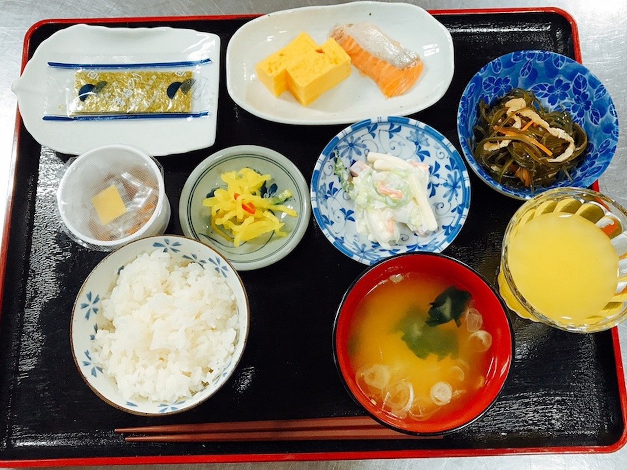 朝食一例　朝食はコーヒーお替わり自由です。
