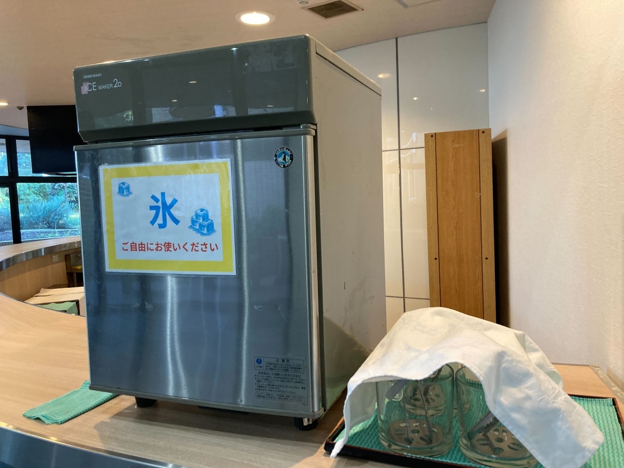 氷の提供　アイスペールもございます