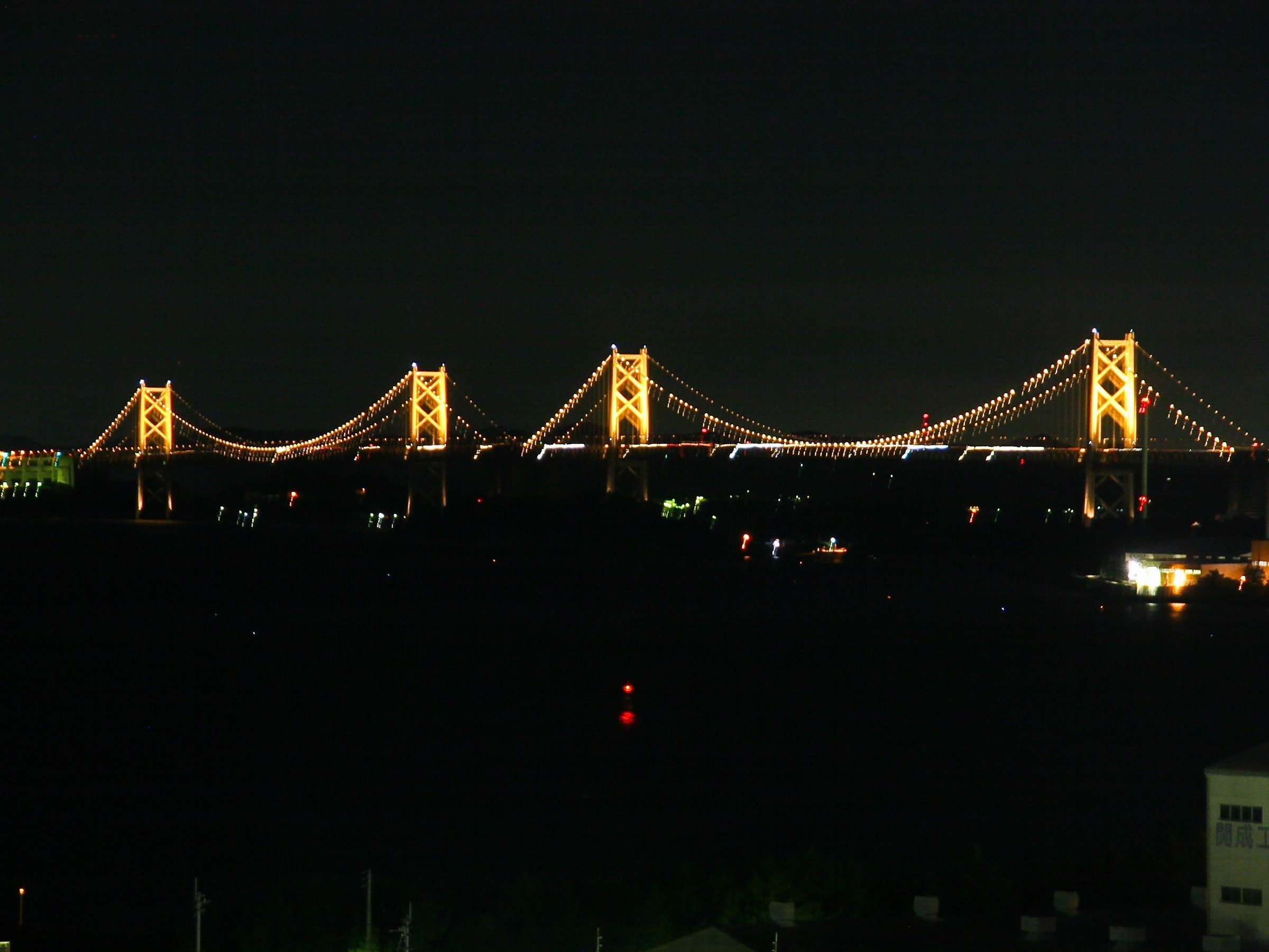 客室からの瀬戸大橋の眺め