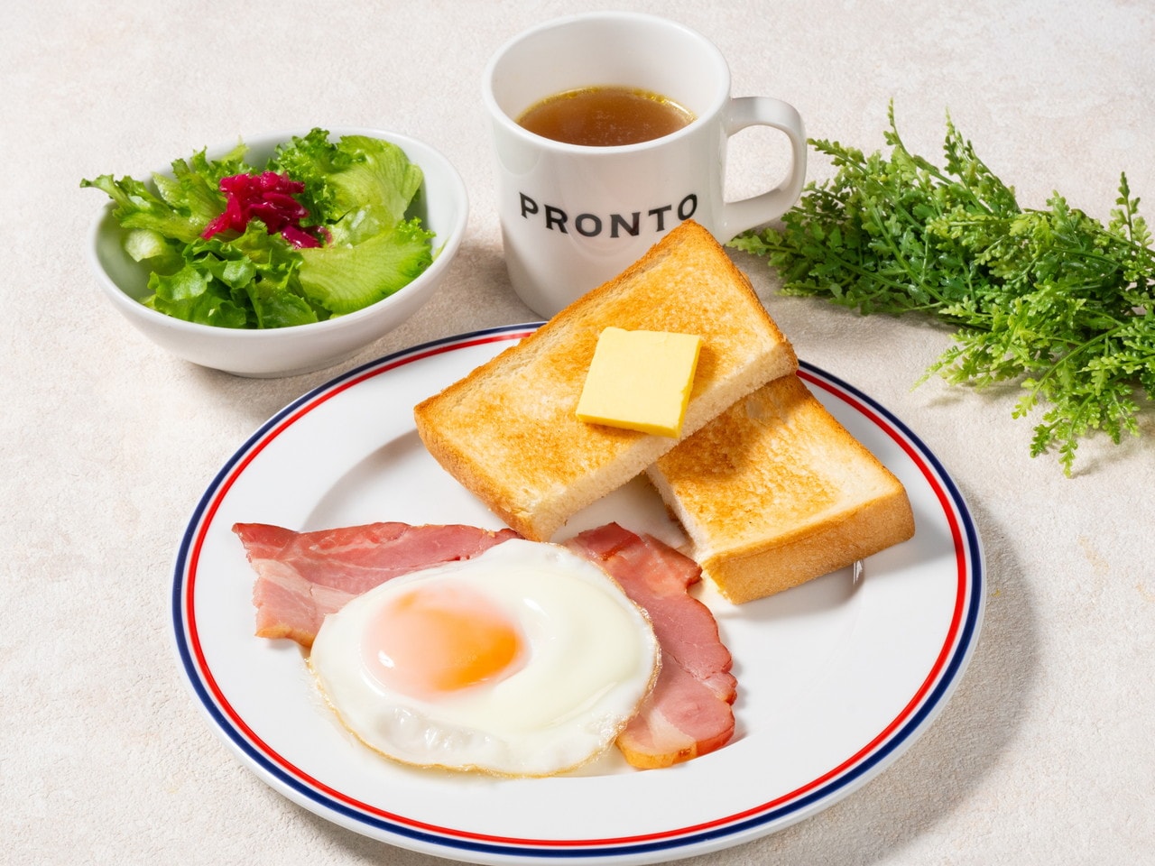 ベーコンエッグトーストセット