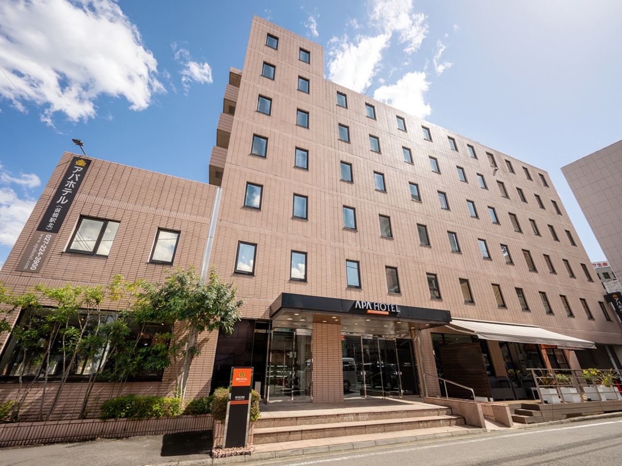 アパホテル〈前橋駅北〉