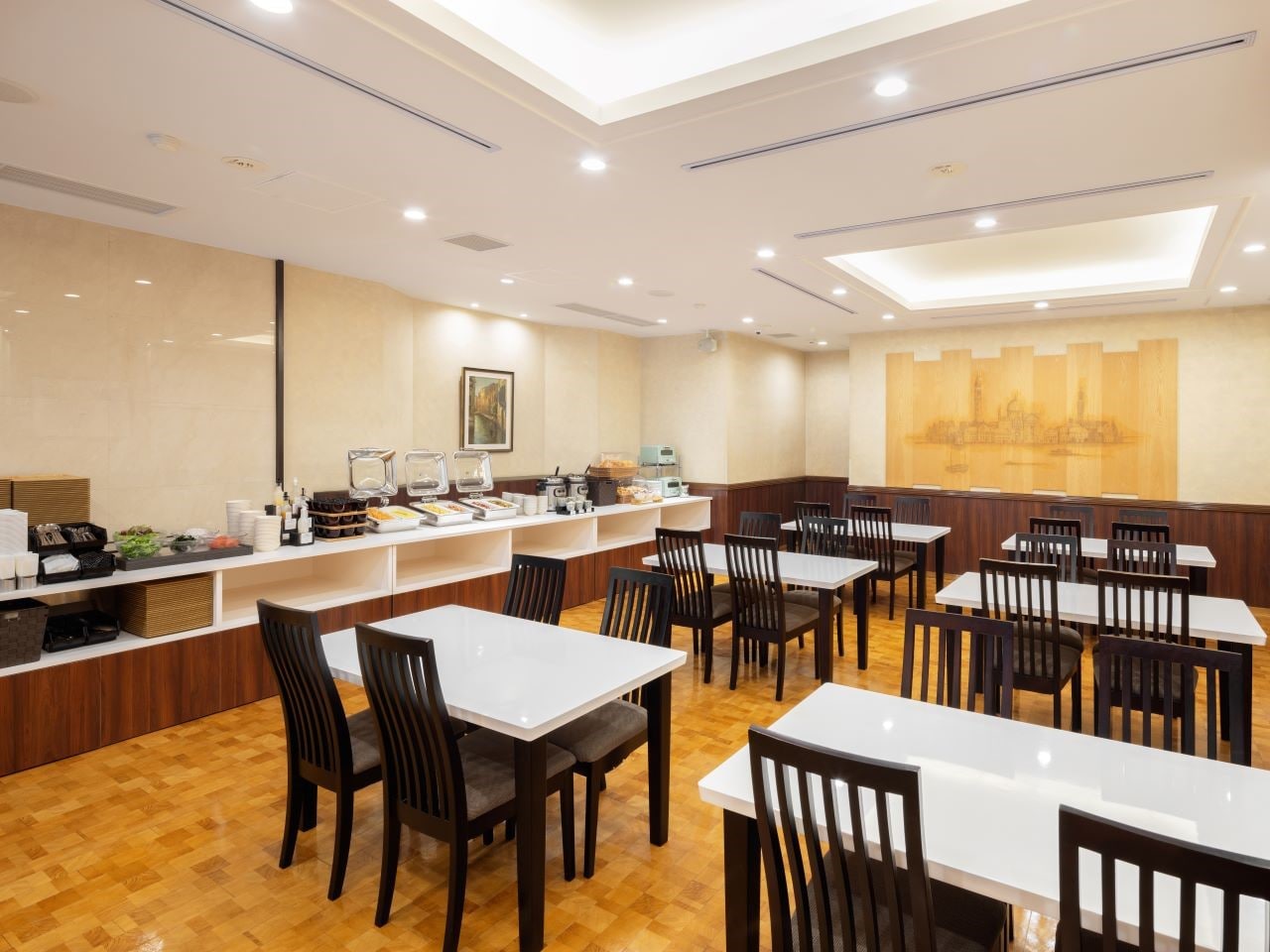 朝食レストラン