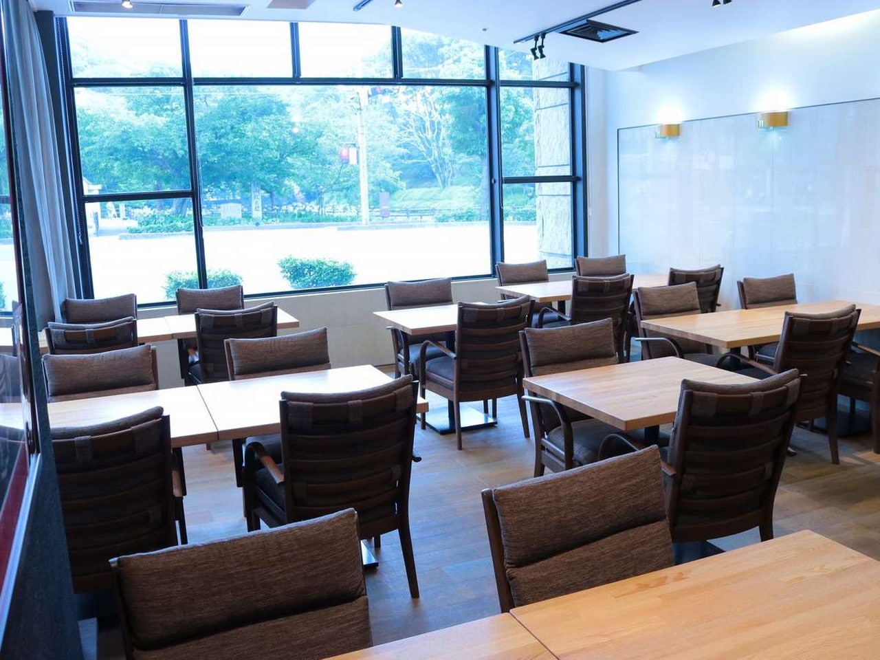 レストラン内観