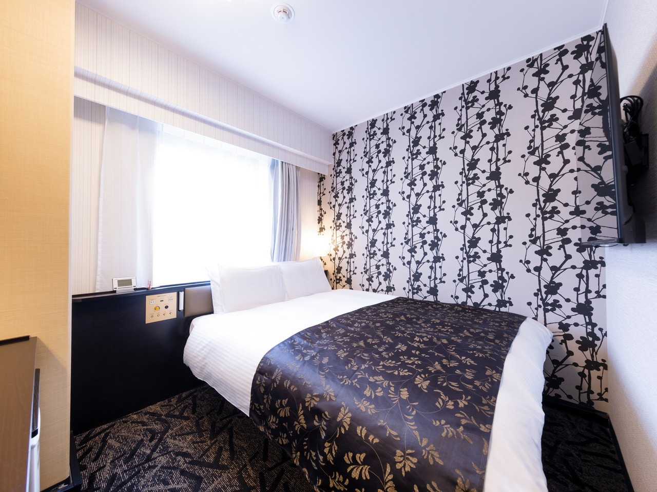 クイーンルーム