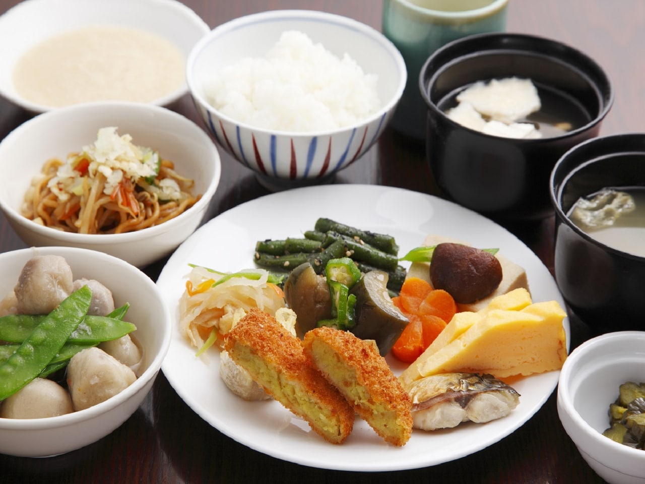 朝食ビュッフェ一例