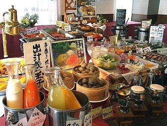 朝食バイキング