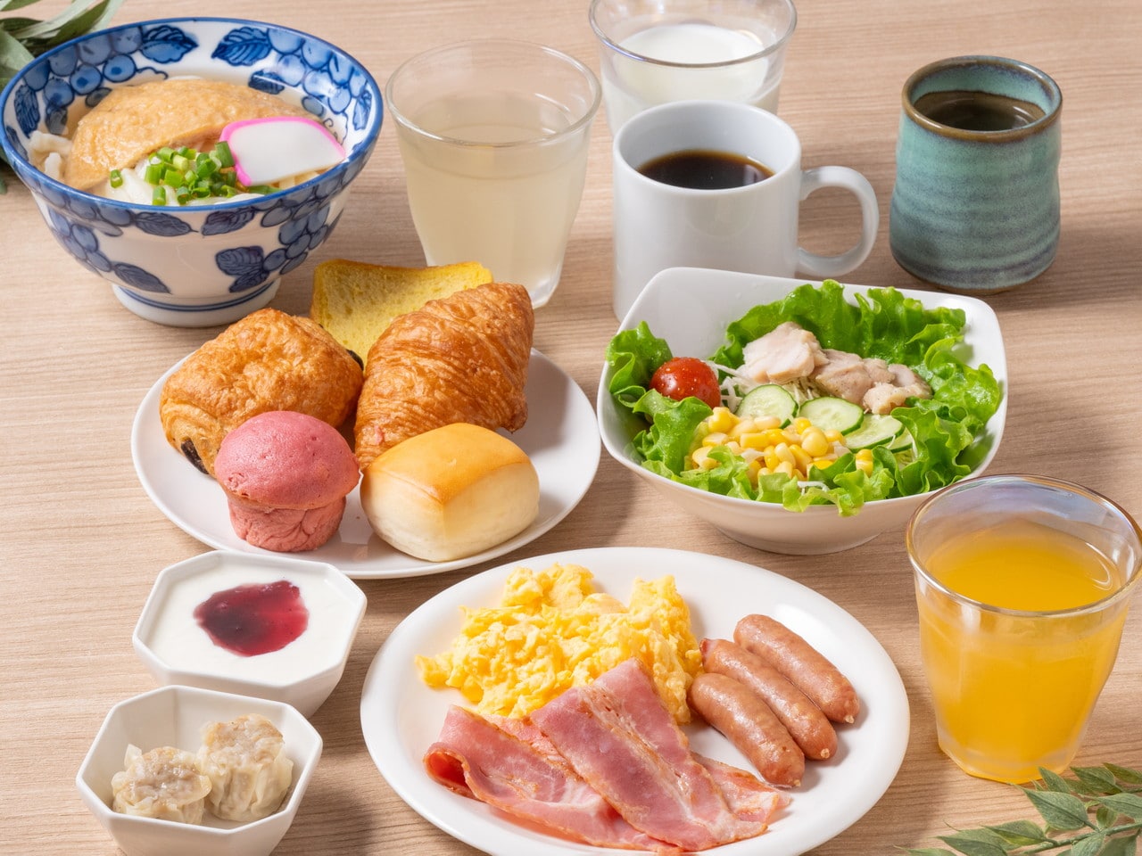 朝食盛り付け例（洋食）