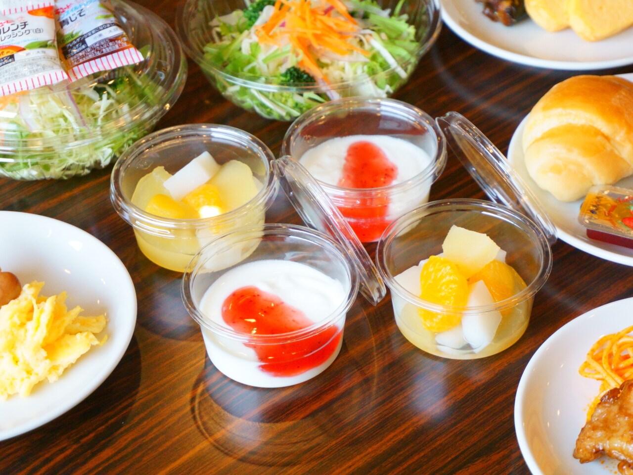 【朝食バイキング】