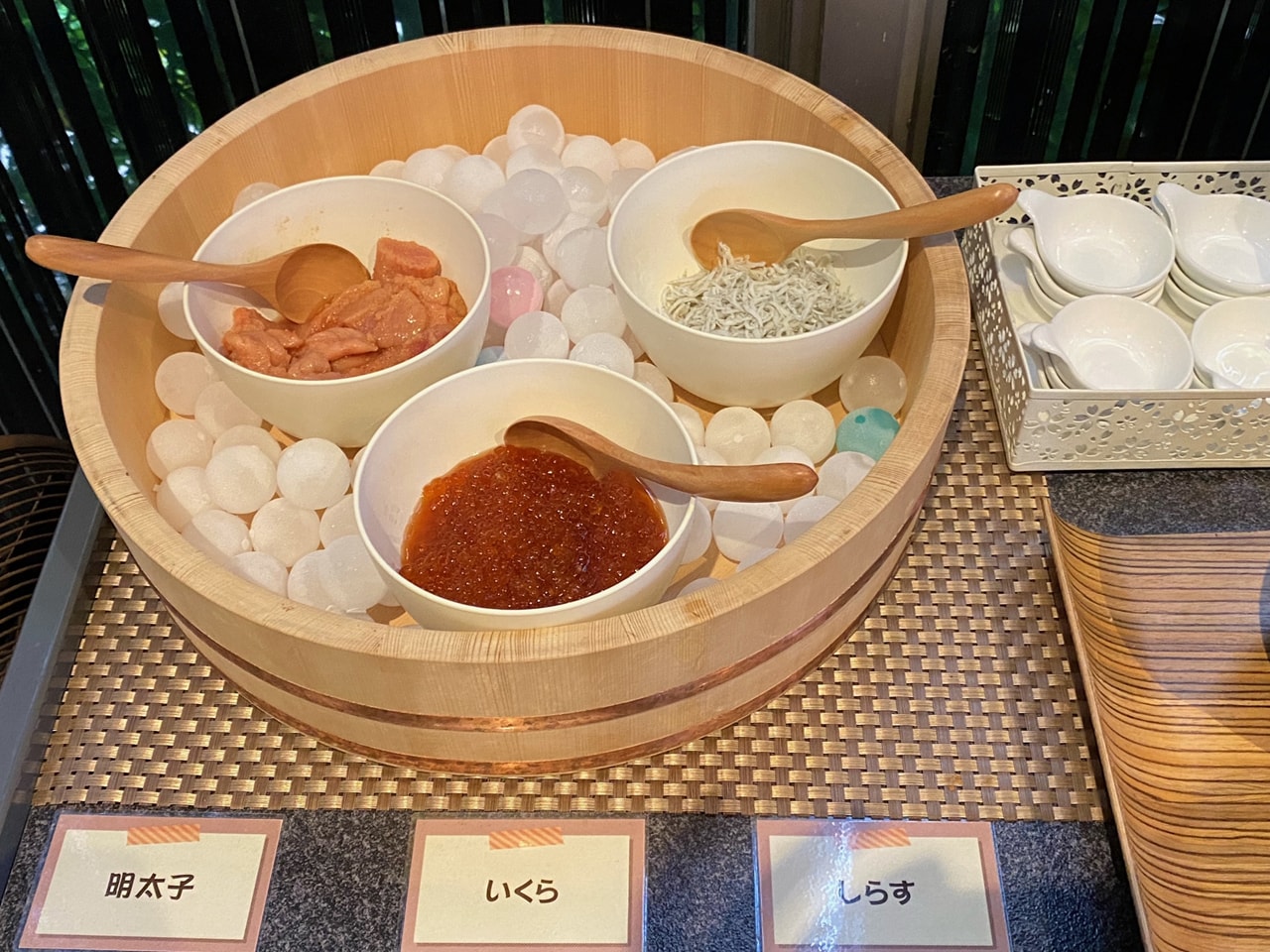 海鮮（いくら、しらす、明太子）