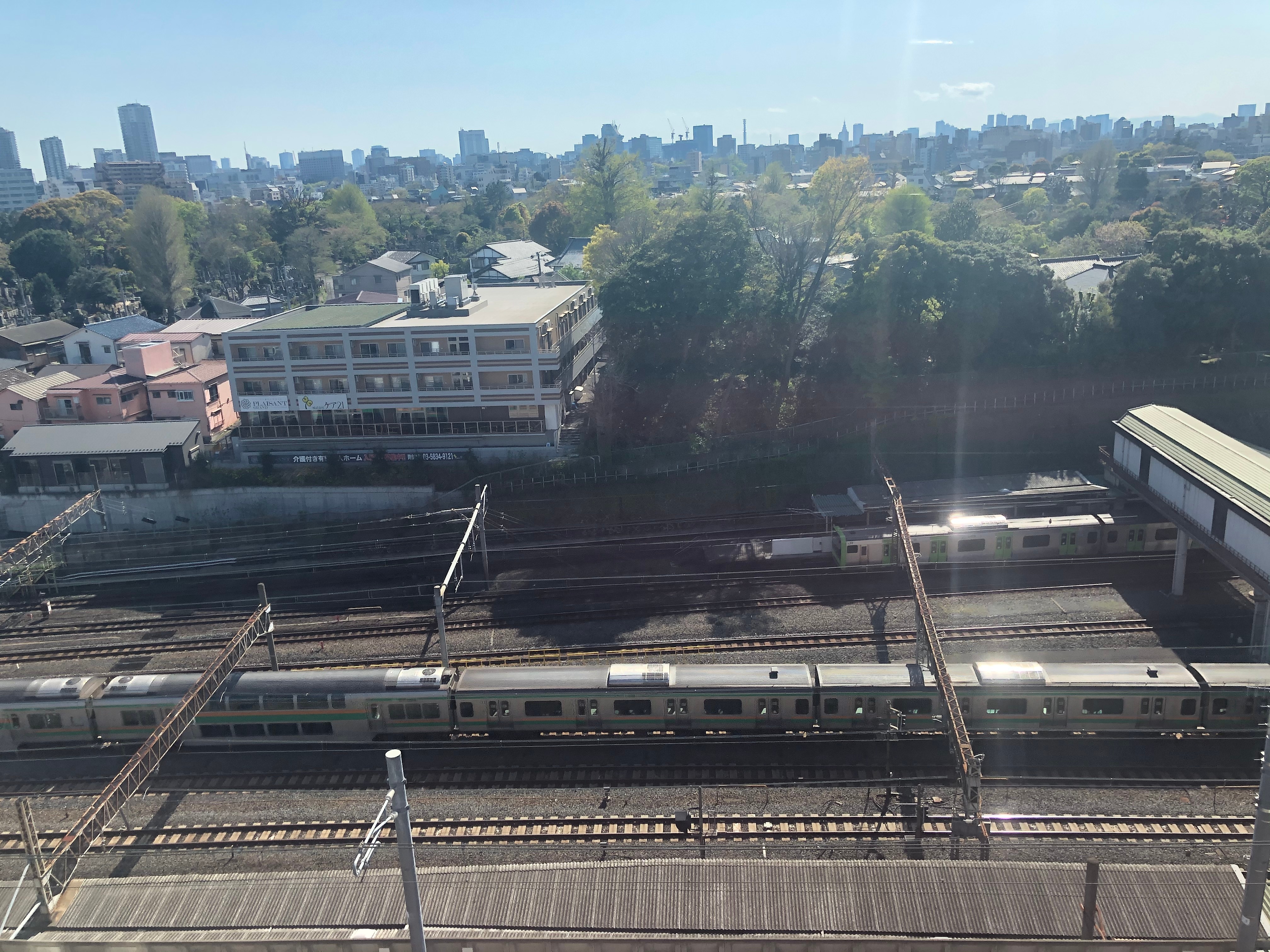 ◆線路側の客室（10階から見た景色）◆