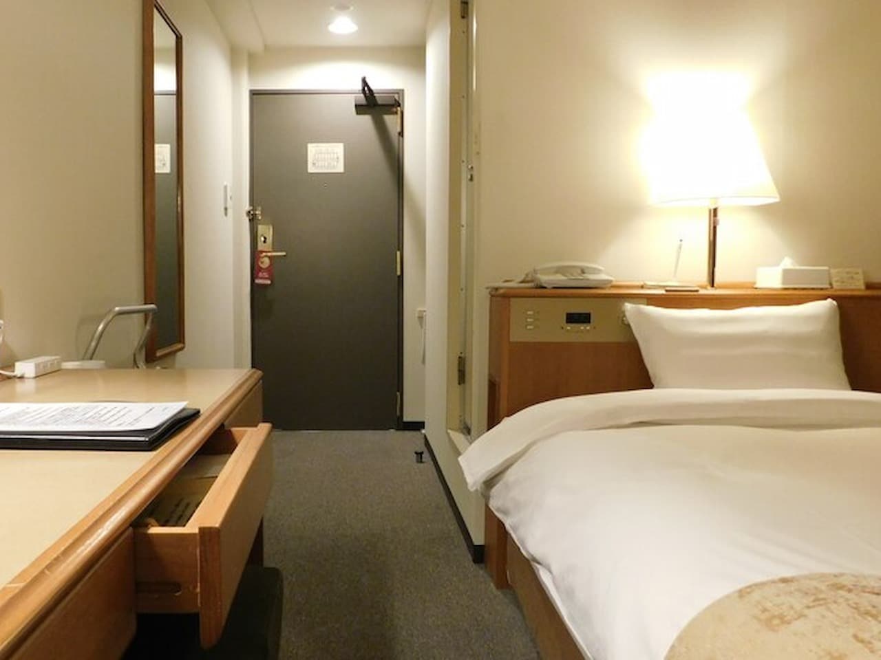 シングル