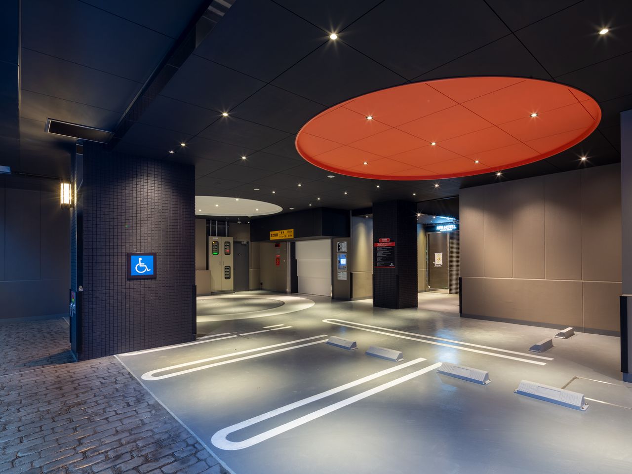 先着順（予約不可）