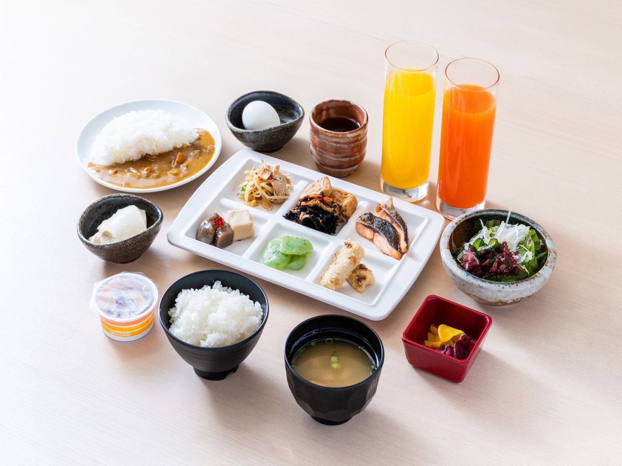 朝食盛り付け例