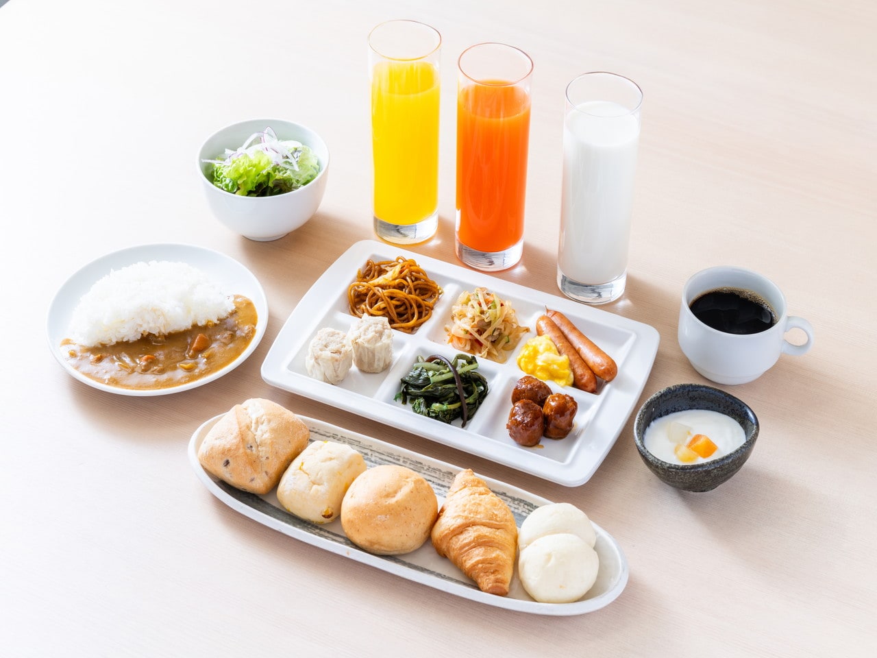 朝食盛り付け例