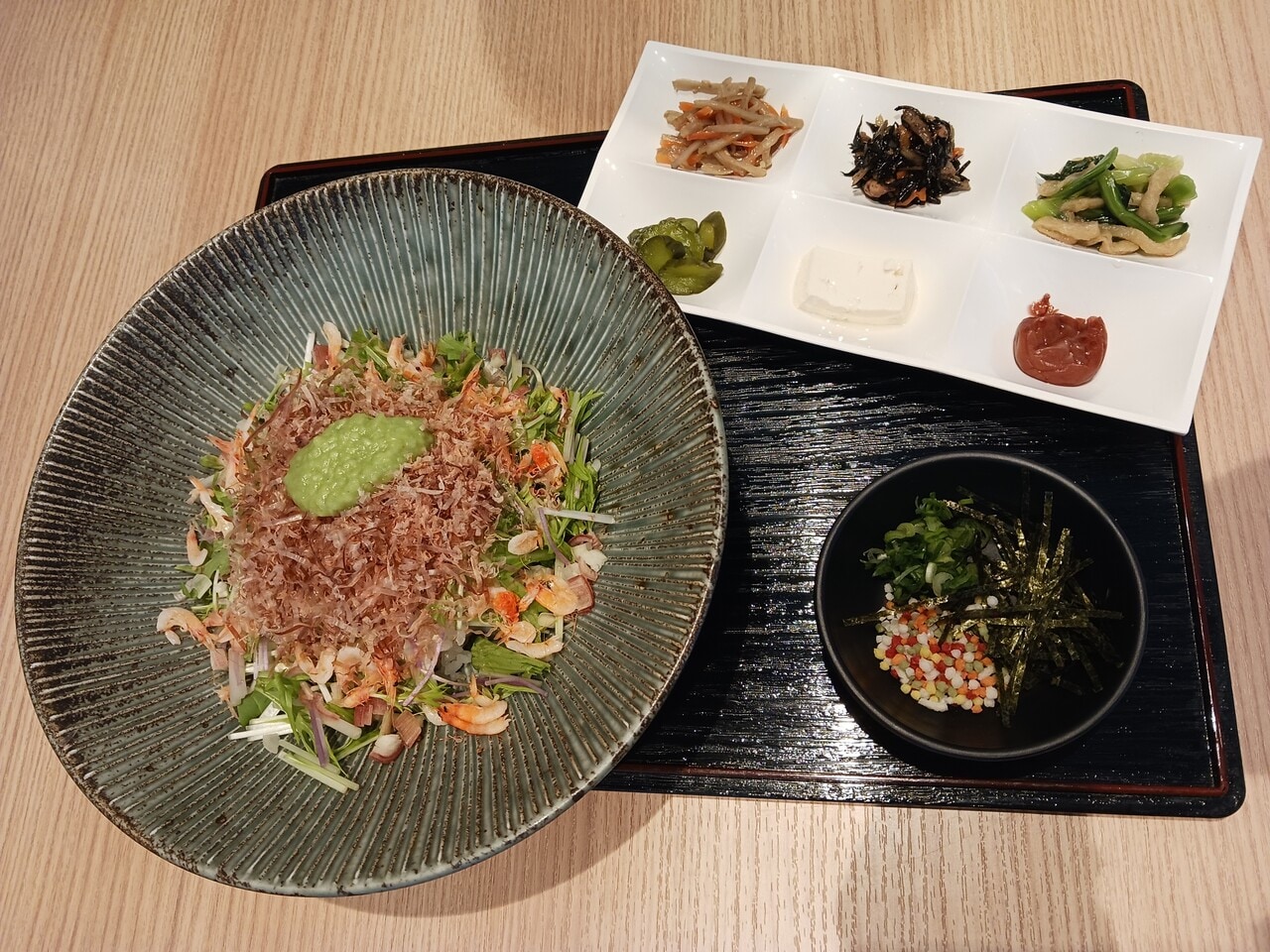 駿河「彩り」わさびめし定食