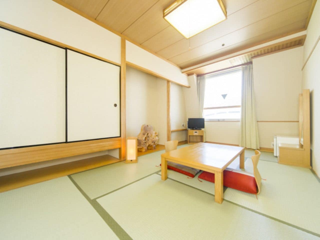 和室小（最大3名）