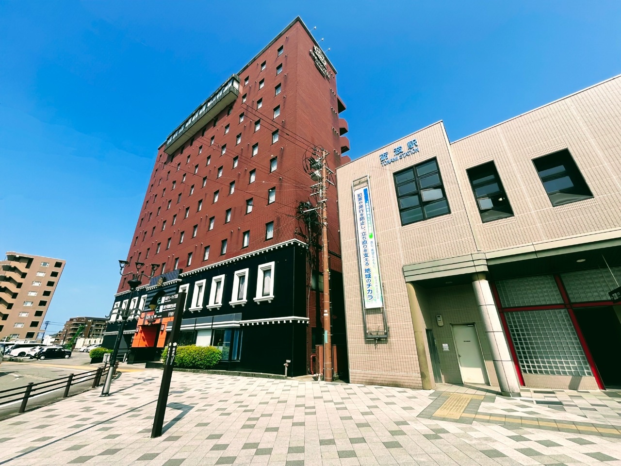 砺波駅改札より1分！駅の近さは砺波1番！