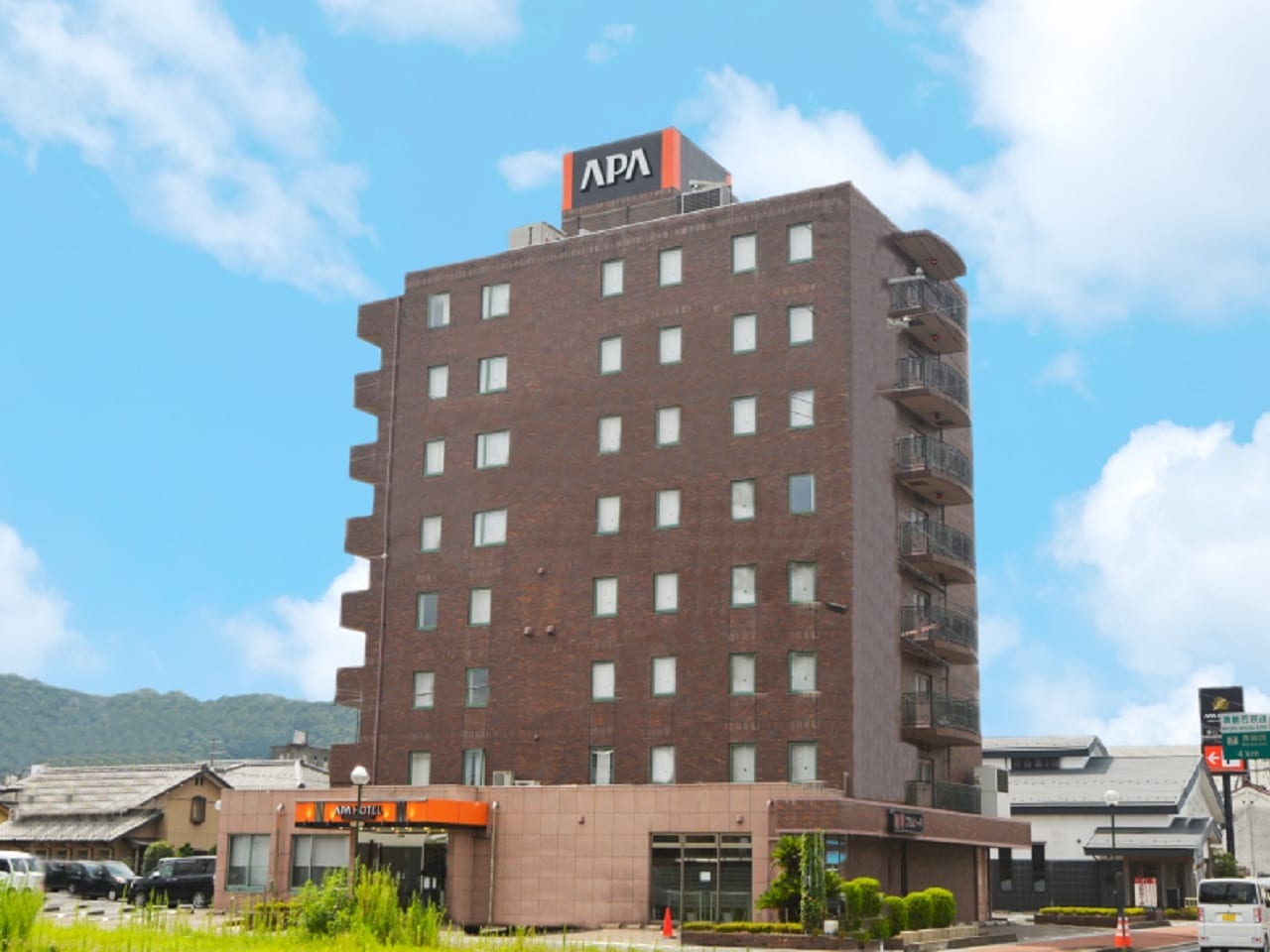 アパホテル〈西舞鶴駅前〉
