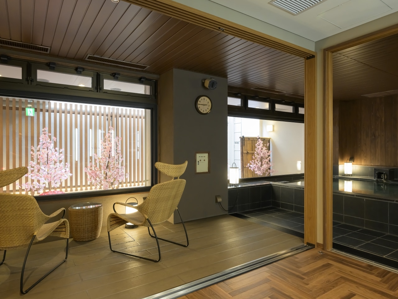 脱衣所・寛ぎスペース