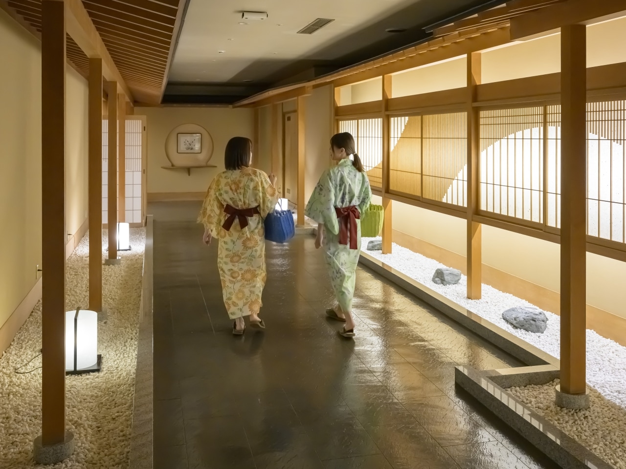 女性大浴場廊下