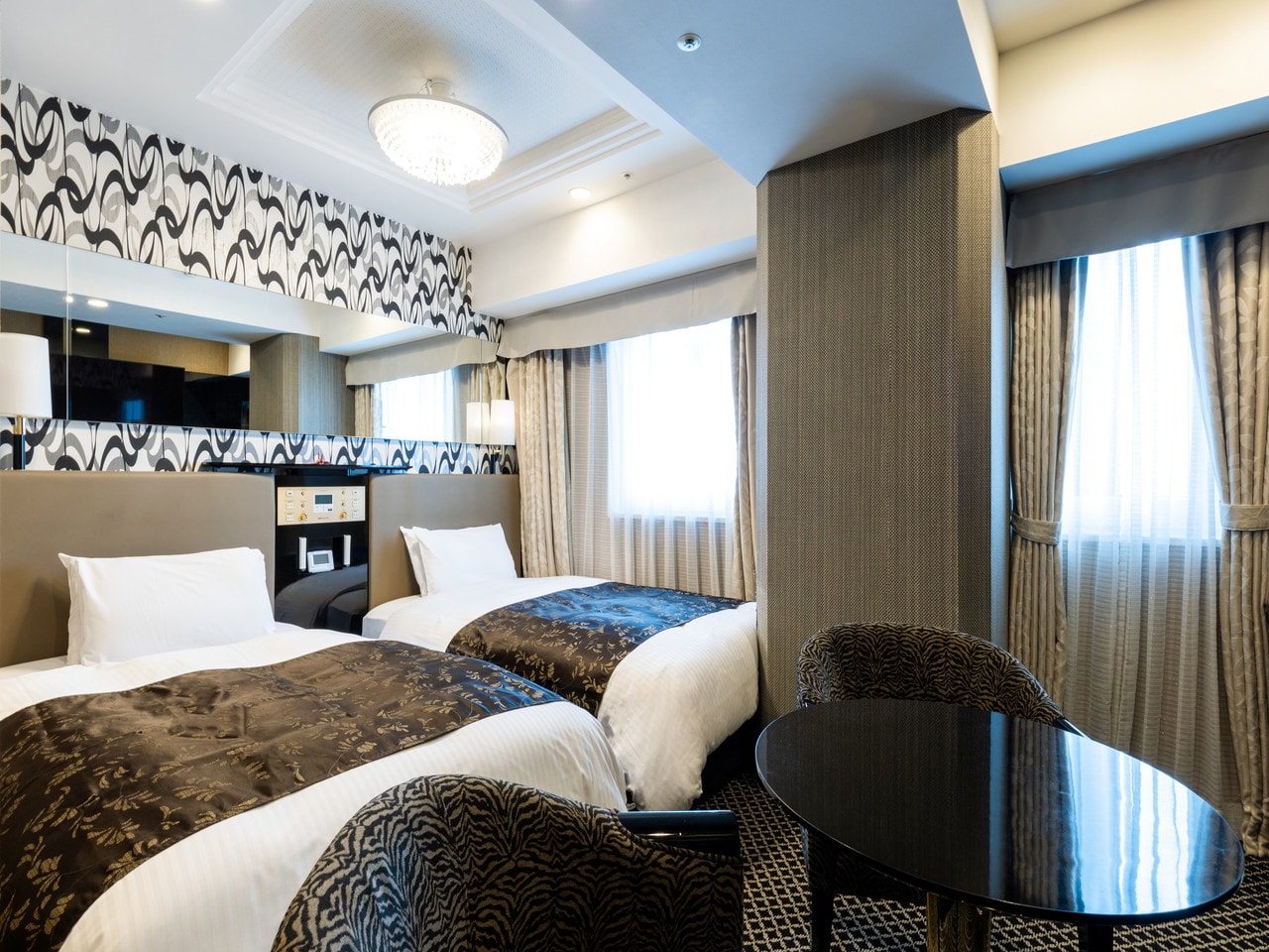 デラックスツイン