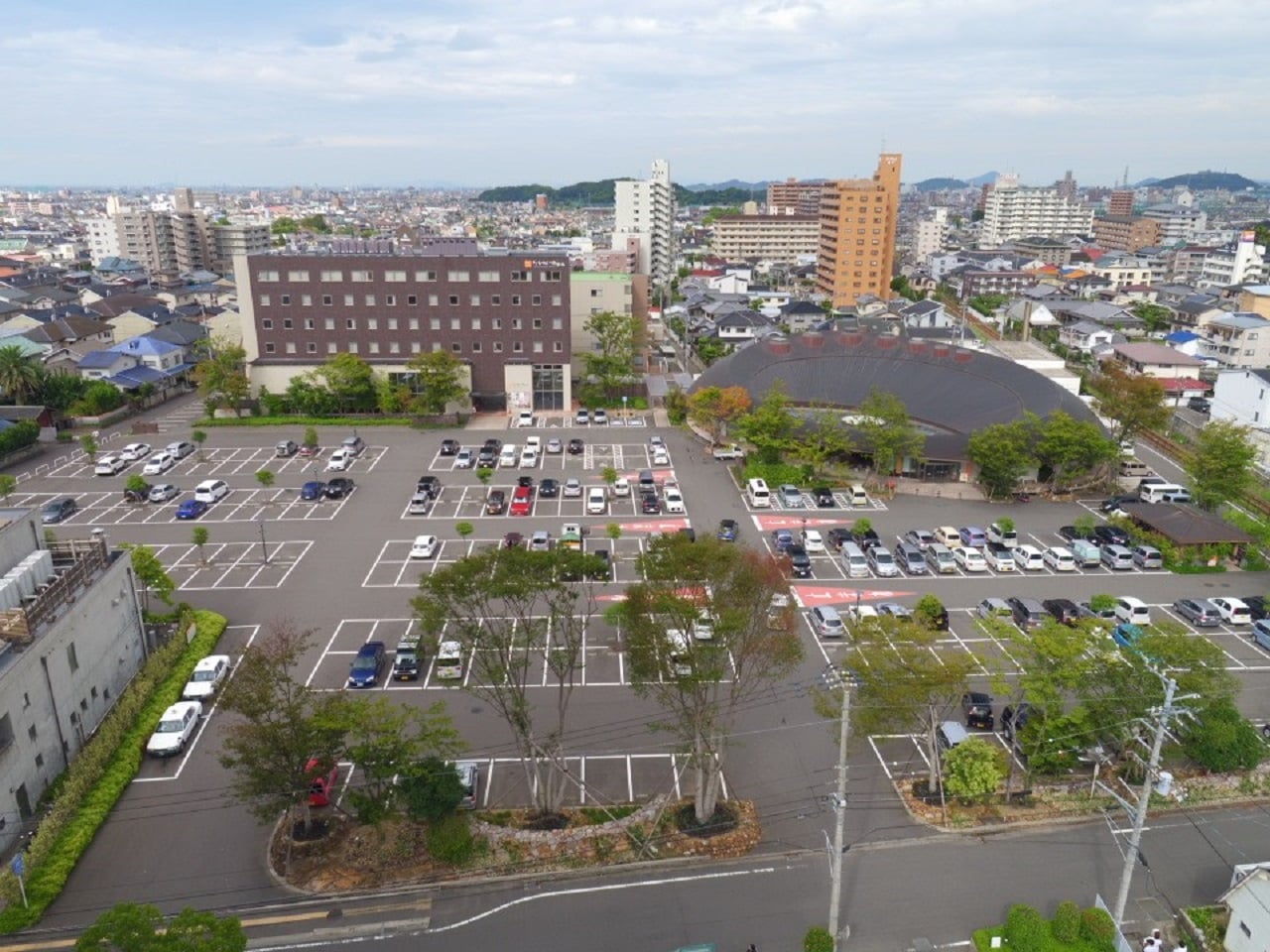 駐車場(先着順)