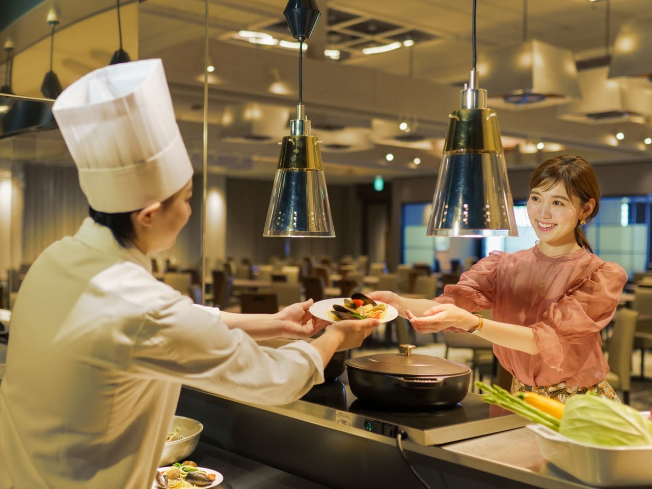 ライブキッチンでは出来たてをご提供いたします。