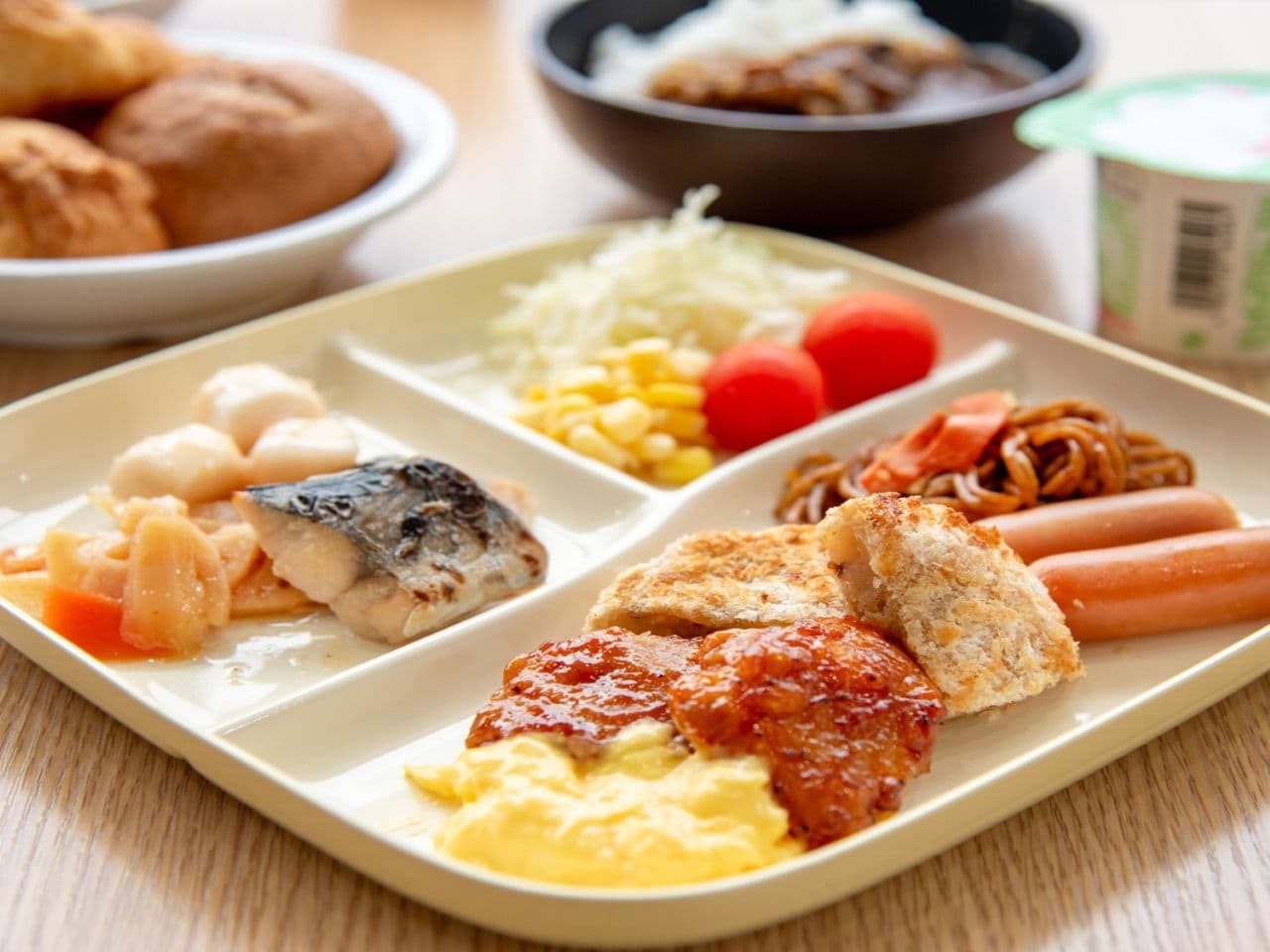 朝食盛り付け例