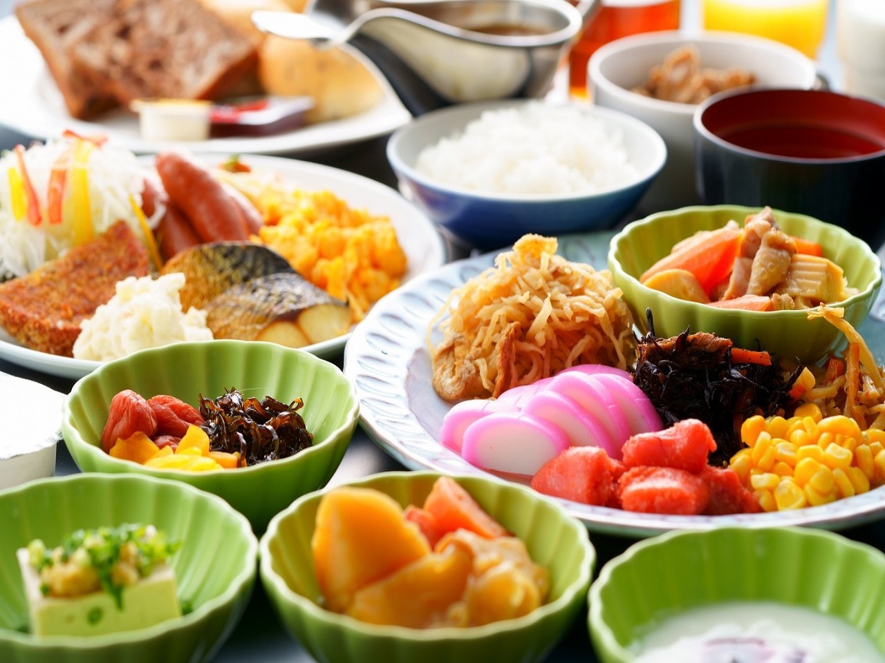 朝食