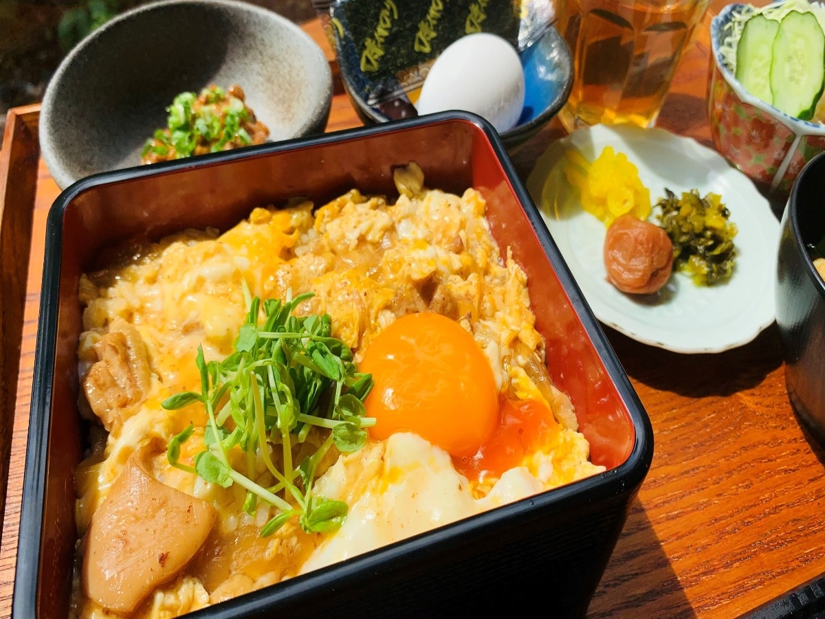 朝食イメージ(親子重)