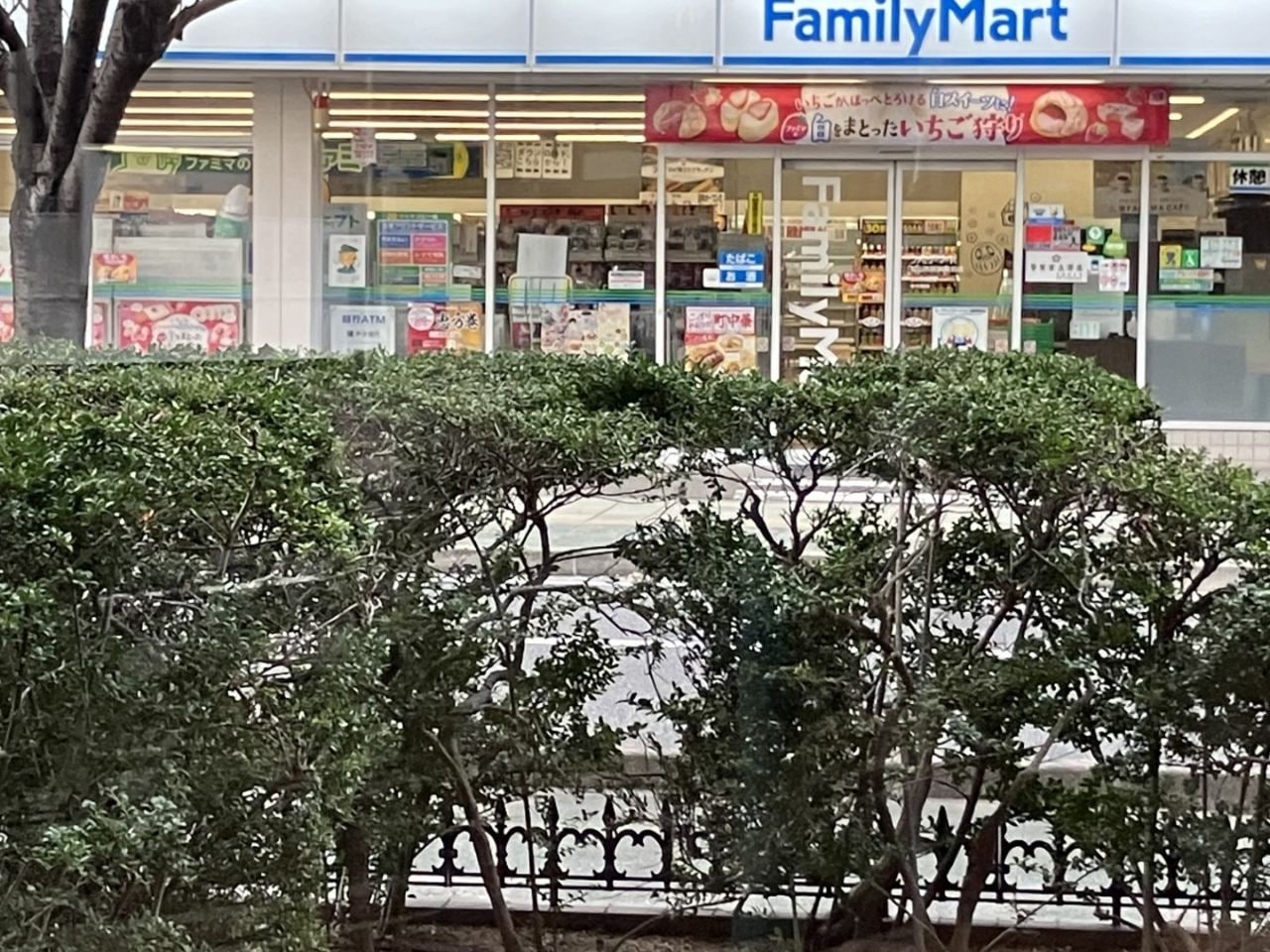 コンビニが目の前