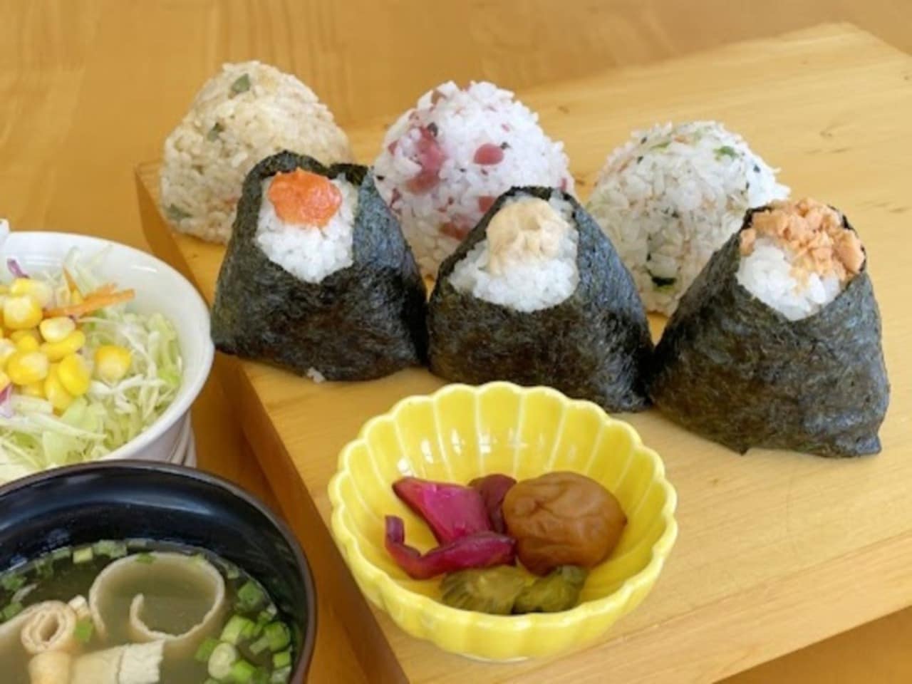 【無料軽朝食】盛り付け例