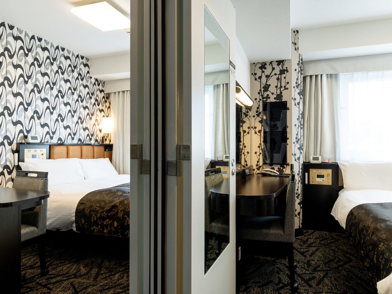 コネクティングルーム