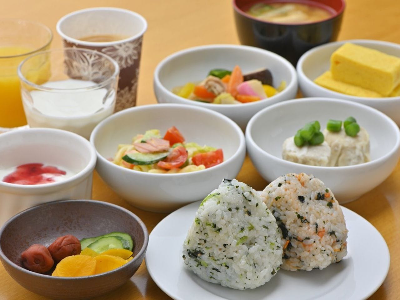 朝食のご案内