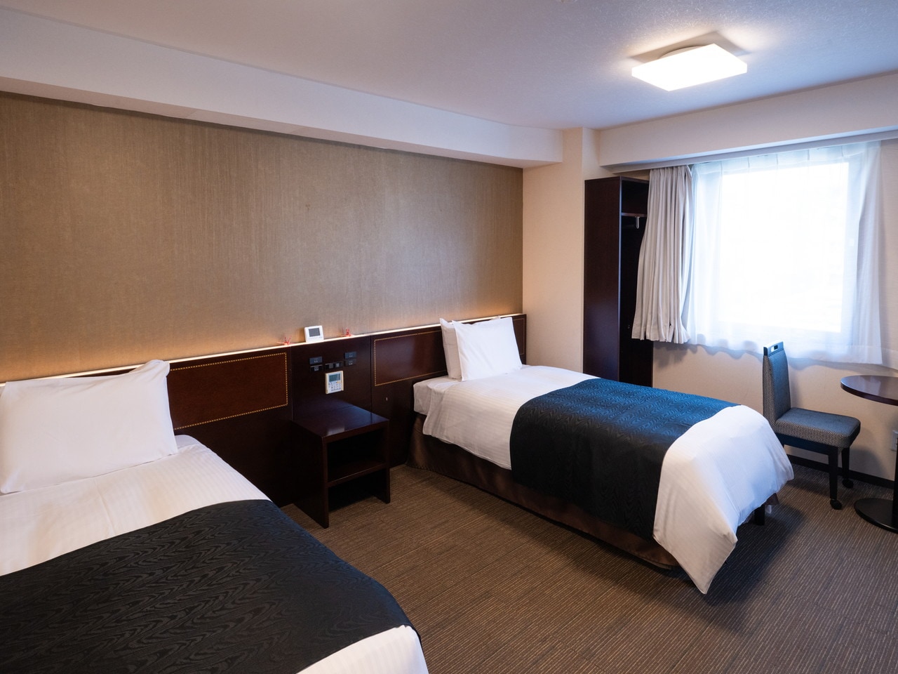 ユニバーサルツインルーム（禁煙室）