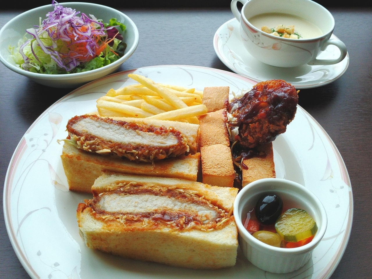 ランチメニューイメージ
