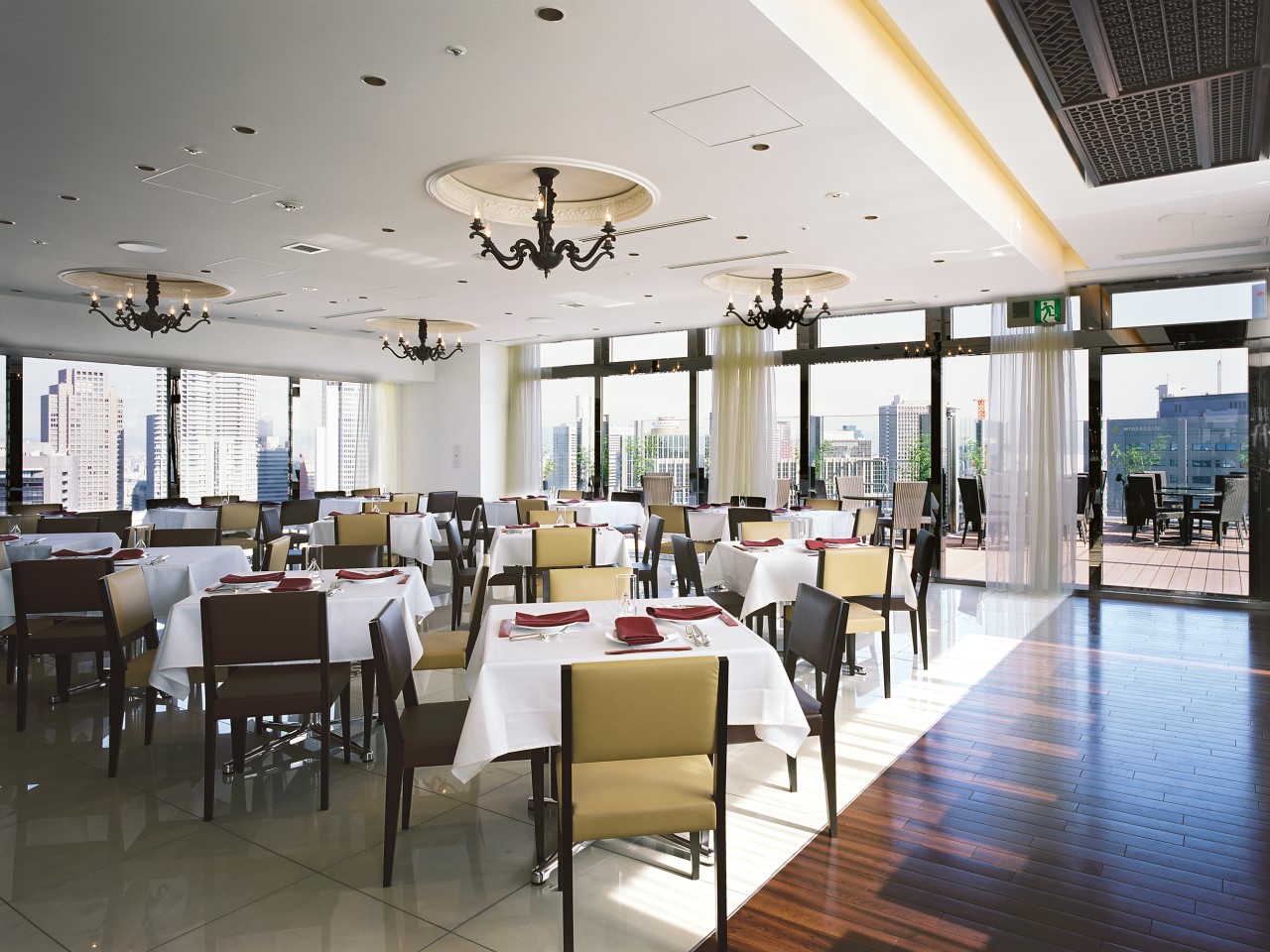 30階　アジアンリゾートテラス「ARTERRA」（アルテラ）