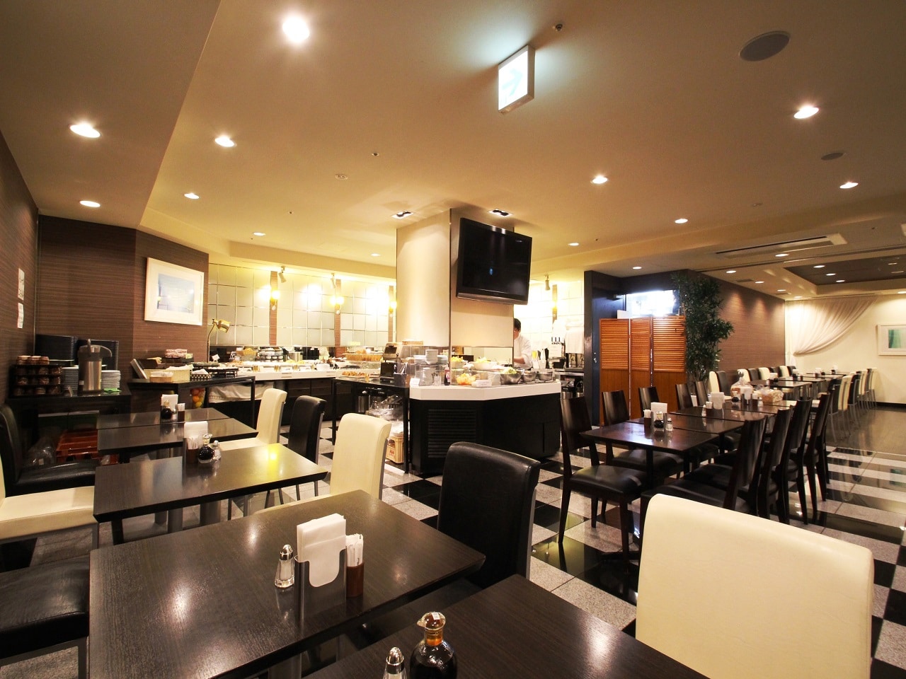 Kent East 店内