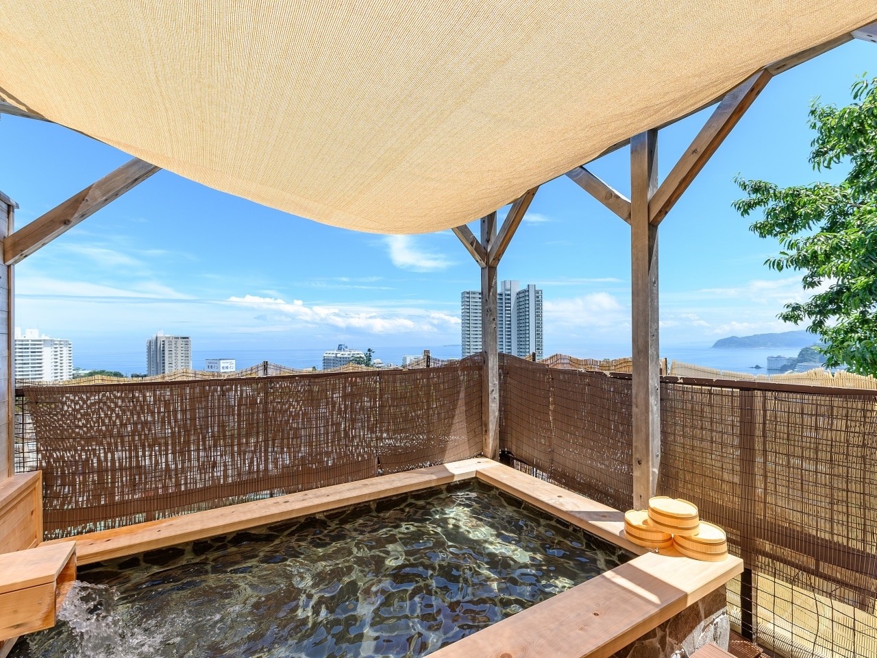 屋上露天風呂