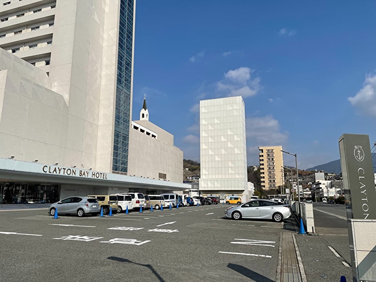～無料平面駐車場～