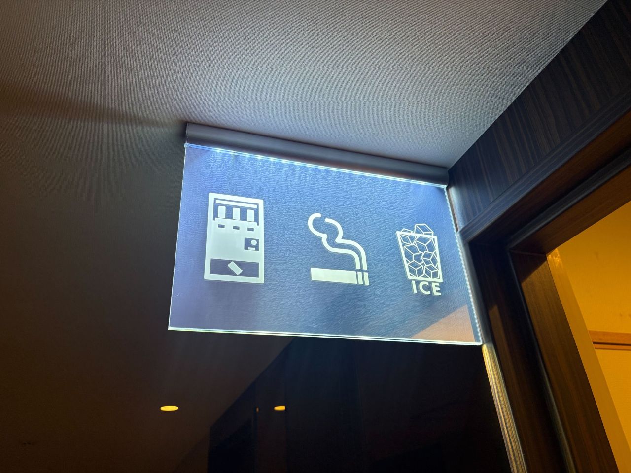 6階　共用部サイン