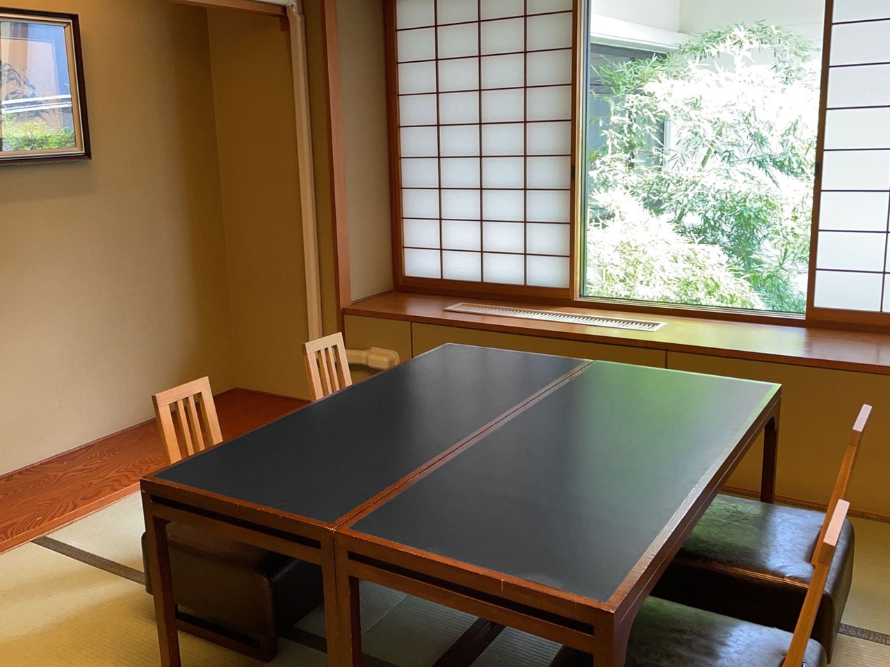 プライベートをご希望なら個室お食事処「花暦」
