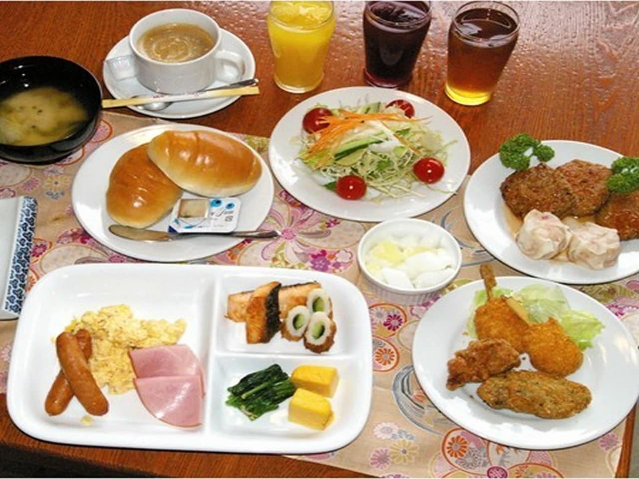 朝食 一例
