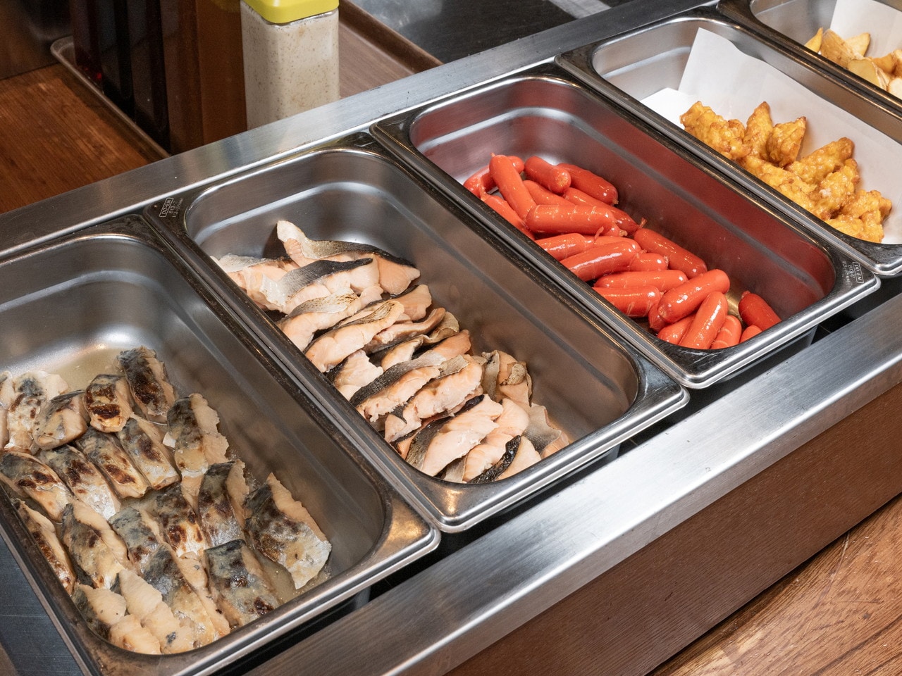 朝食ビュッフェ