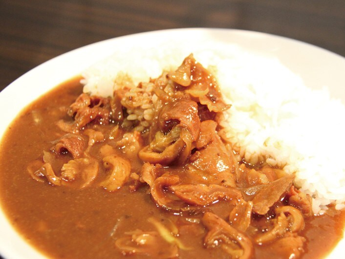 厚木名物シロコロ入りカレー