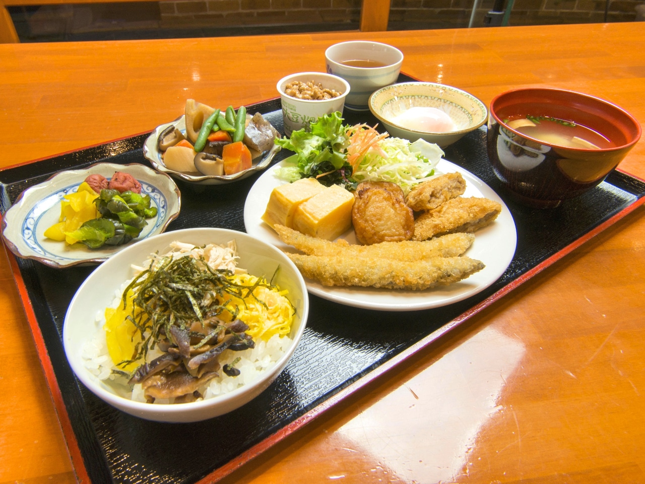 和洋食のバイキング