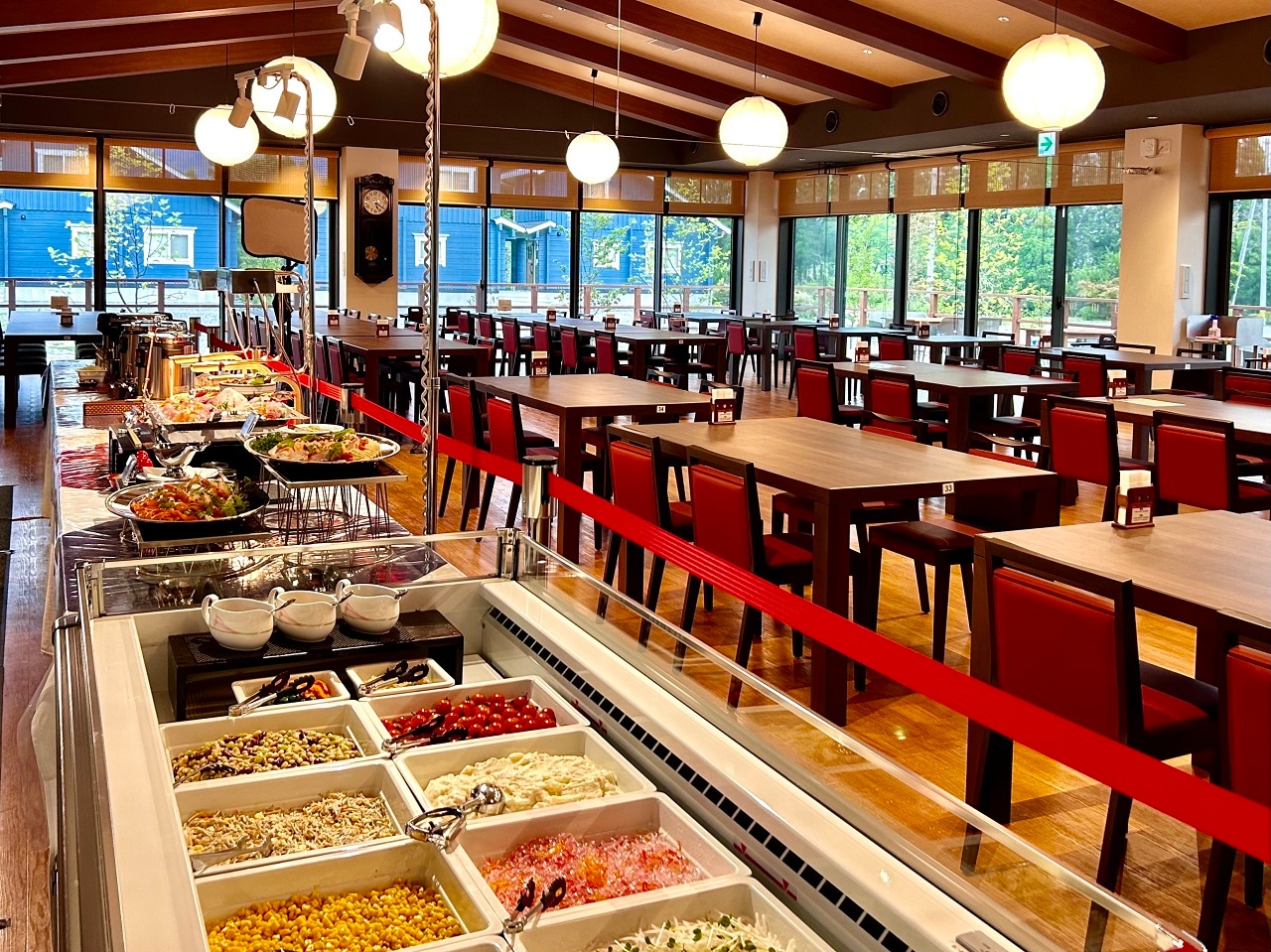 ビュッフェ料理